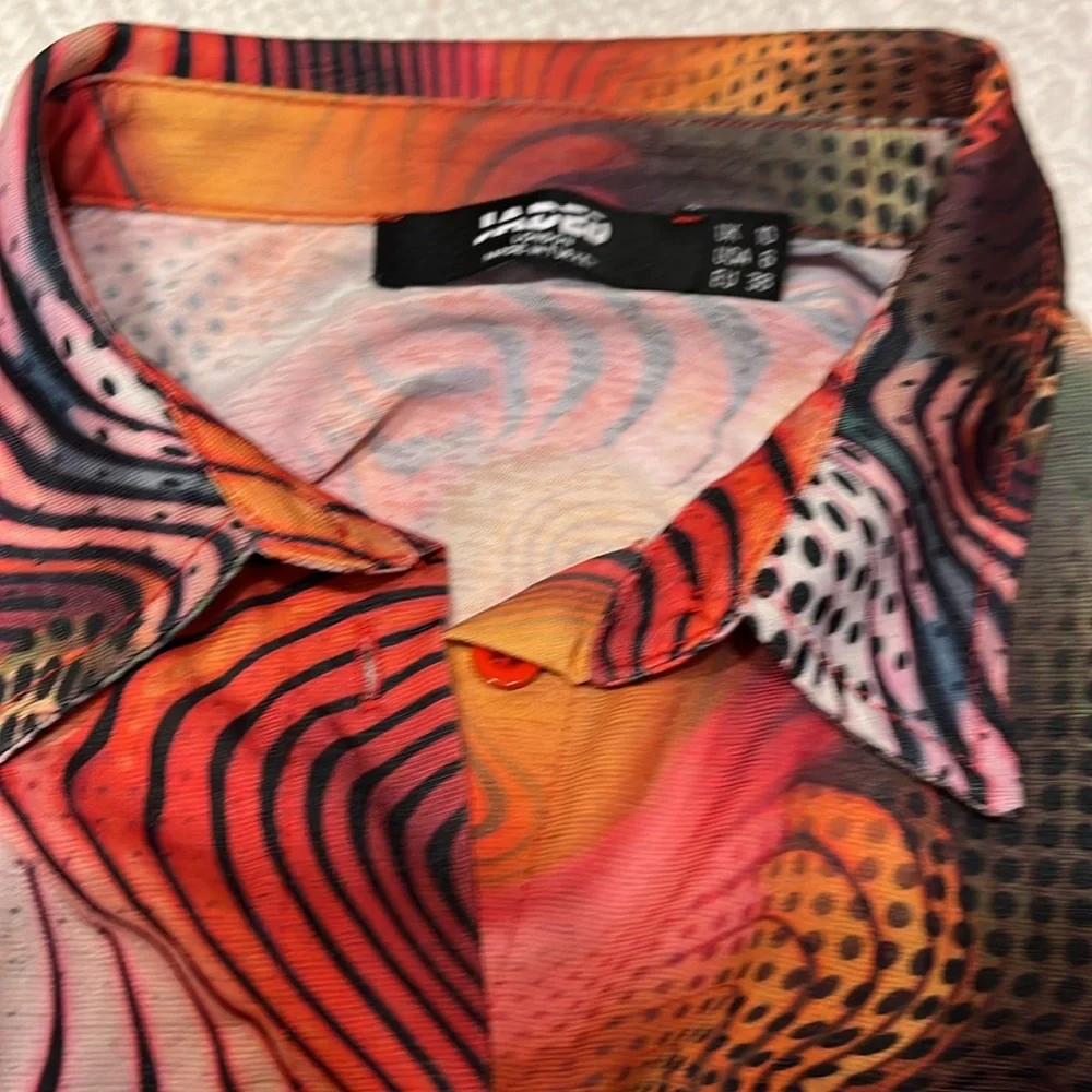 Top - Picture 3 of 3